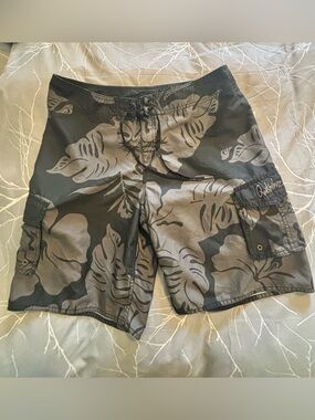 Men’s Quiksilver shorts Size 34